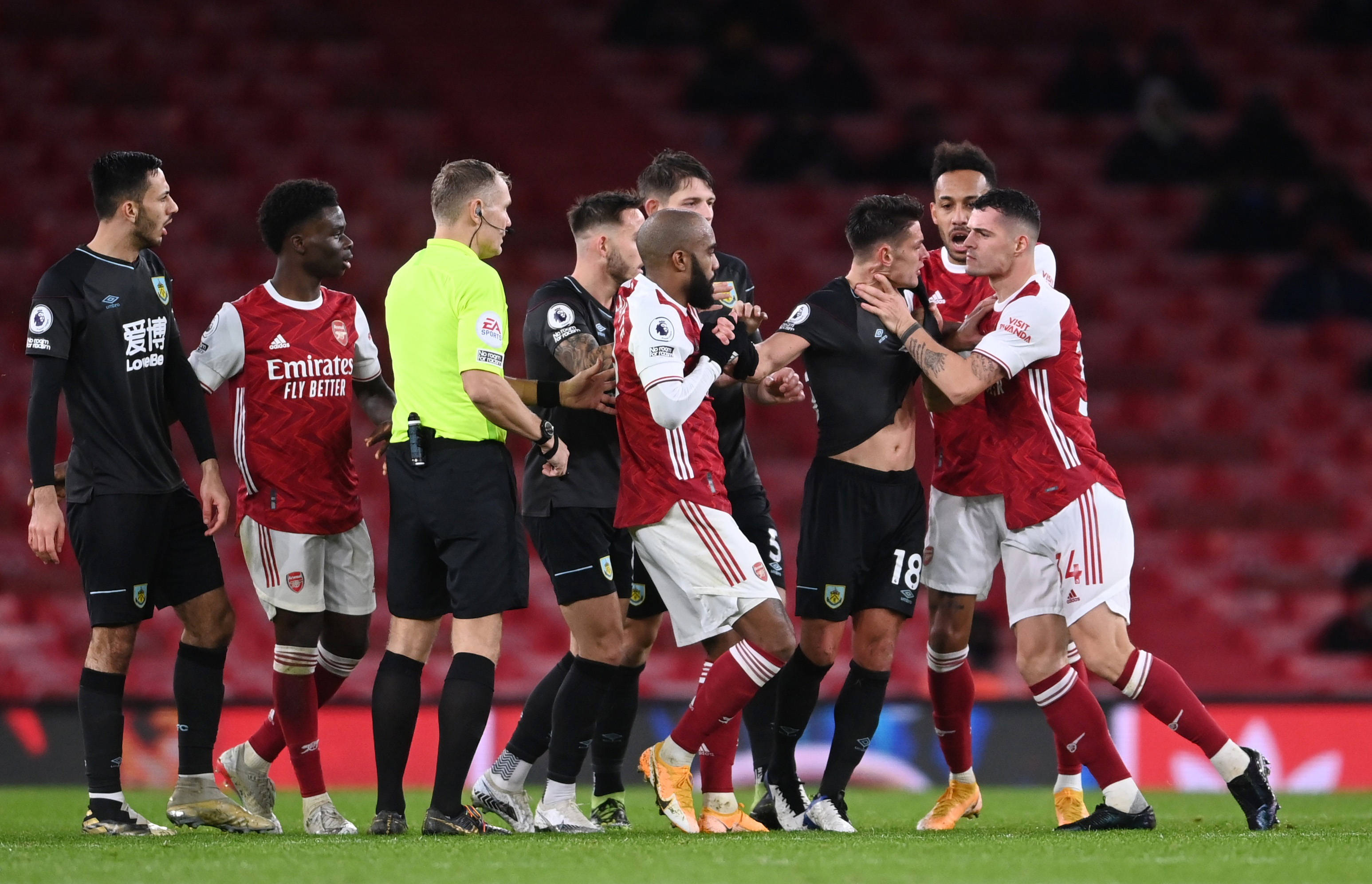 球员在面对 球员在面对